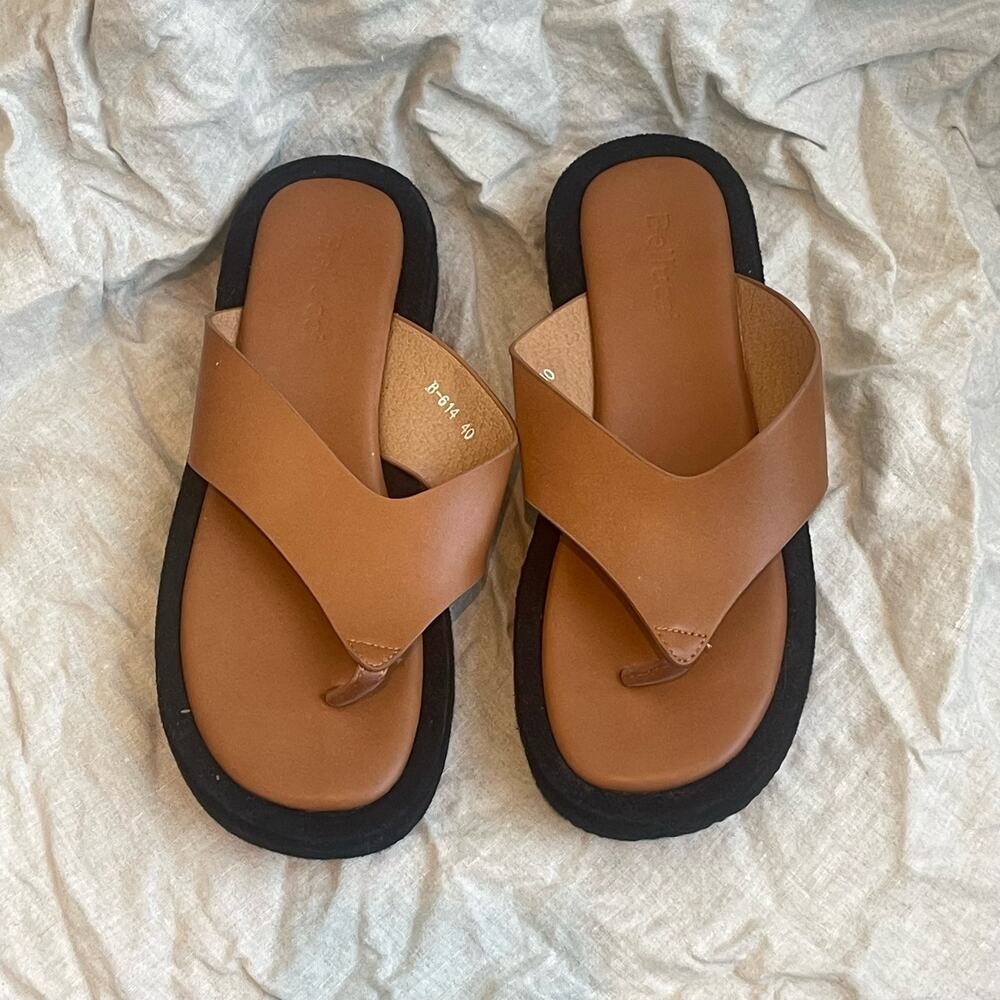 Bellucci Flat Slide Thong Sandal With Black Sole - 40